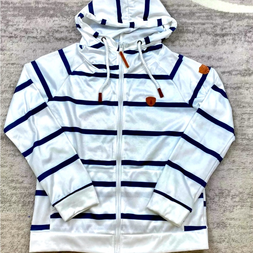 NWOT! Wanakome Full Zip Hoodie Medium